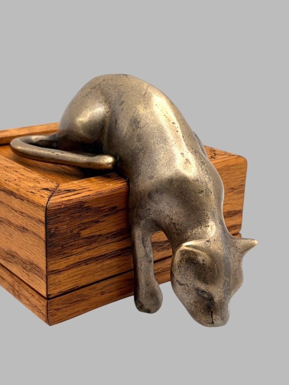 Vintage Bronze Sleeping Cat Ring Holder Jewelry Dish Sculpture 6.5" Modern